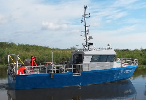 Профессиональный катер траулер - EMILI 007 - Baltic Workboats AS - с внутренним мотором / из алюминия