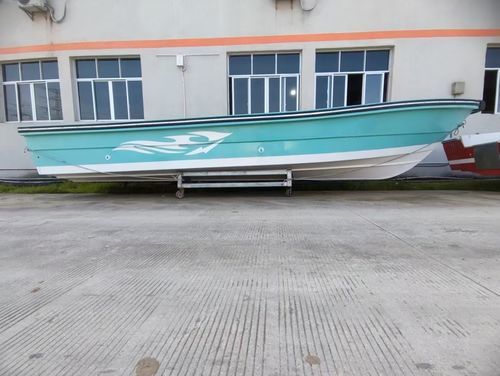 Рыболовно-прогулочный катер c подвесным мотором - YB-860 - Changzhou Youbang Boat Co., Ltd. - для дайвинга / для рыбной ловли / макс. 8 человек
