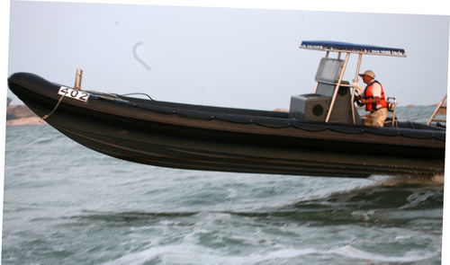 Надувная лодка c подвесным мотором - RIB-950 - Changzhou Youbang Boat Co., Ltd. - двухмоторная / открытая / с центральной консолью