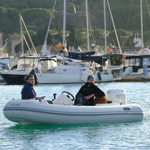 Надувная лодка c подвесным мотором - JEETRIB JR-F-355-C - Polat Marine Boat Production Company - полужесткая / открытая / с боковой консолью