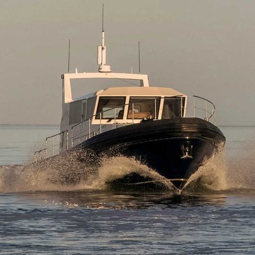 Профессиональный катер катер береговой охраны - NG EXPLORER - Next Generation Shipyards - с внутренним мотором / надувная лодка с полужестким корпусом