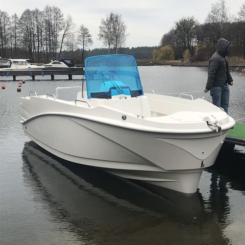 Рыболовно-прогулочный катер c подвесным мотором - 22 CC - Driftmark Marine - открытый / с центральной консолью / из стекловолокна