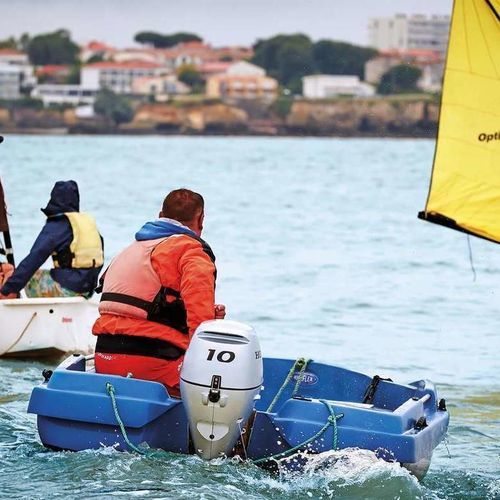 Дополнительный двигатель - BF6  - Honda Marine France - подвесной длинный вал / подвесной / электрический