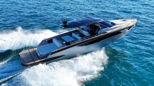 Быстроходный катер с внутренним мотором - Forza 37 - Focus Motor Yachts - дизельный / двухмоторный / трехмоторный