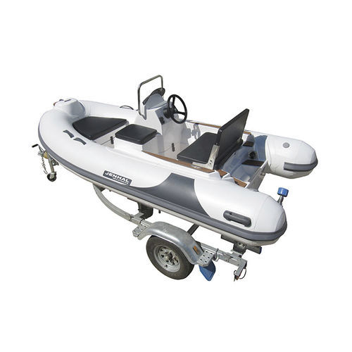 Надувная лодка c подвесным мотором - 330B - Qigdao Jenhal Boat Co.,Ltd - полужесткая / открытая / с боковой консолью