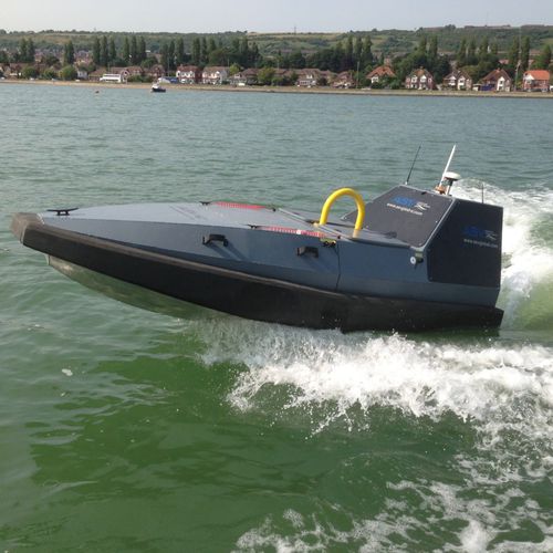 Морской беспилотник для ведения наблюдения - C-Target 3  - Autonomous Surface Vehicles, UK - автономный блок
