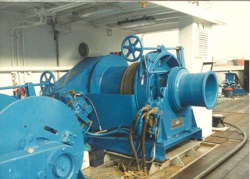 Лебедка для буксировки - North Sea Winches - с гидравлическим приводом / с электродвигателем / простой барабан