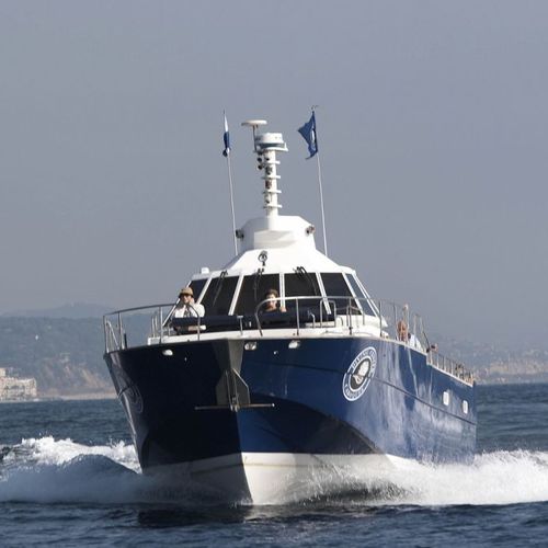 Профессиональный катер катер для дайвинга - 2000 - 1600 DSV - ARESA SHIPYARD - служебный катер оффшор / с внутренним мотором / стеклопластик