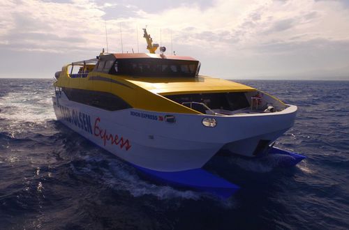 Пассажирский паром катамаран - BENCHI EXPRESS - Drassanes Dalmau, S.A - для туристической прогулки