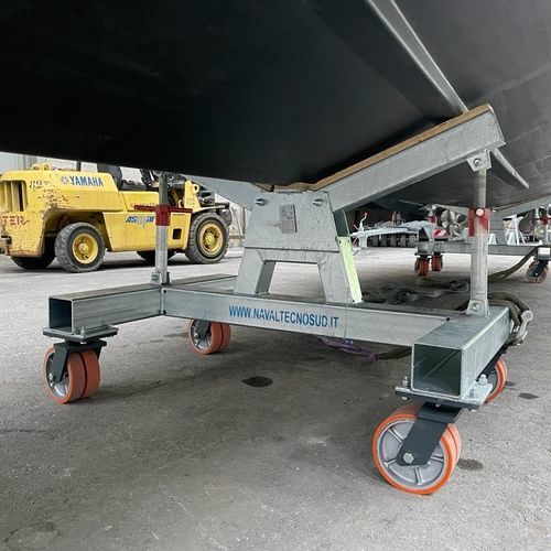 Стапели для катера - EXPO-KIT - Naval Tecno Sud - мобильный
