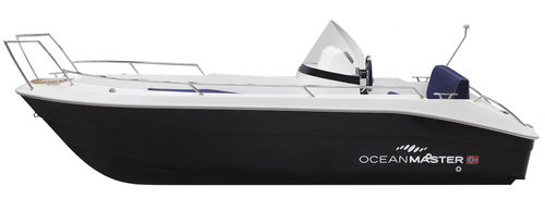 Открытый катер с внутренним мотором - 470 Sport - Admiral Boats S.A. - с боковой консолью / макс. 4 человека / солнечная ванна