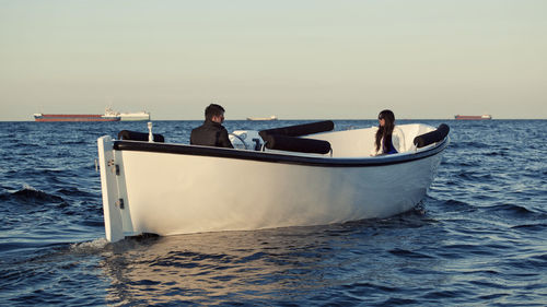 Ботик с внутренним мотором - Admiral 750 - Admiral Boats S.A. - традиционный