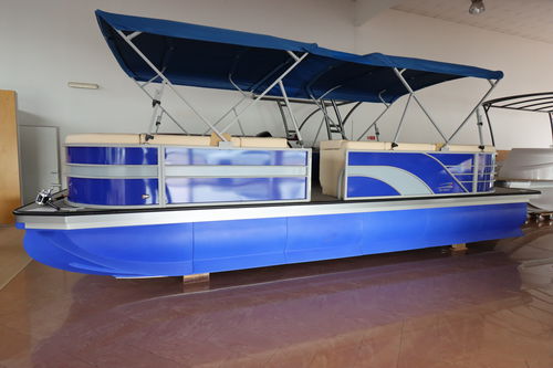 Многокорпусный понтоновый катер - Italy-Boats - Swiss-Boats AG - c подвесным мотором / открытый / спортивный