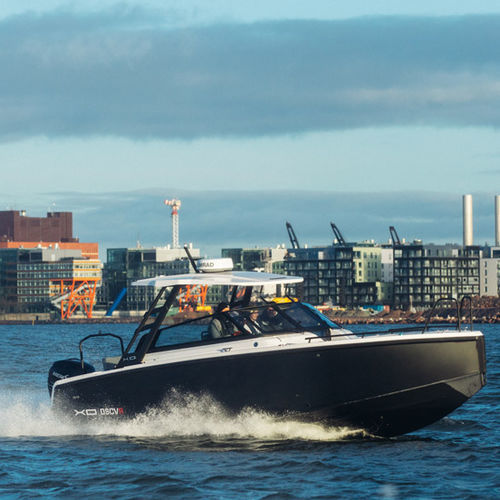 Небольшой катер c подвесным мотором - DSCVR 9 T - XO Boats - с двойной консолью / боурайдер / открытый