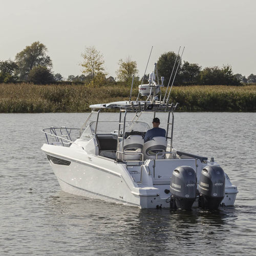 Прогулочный катер с каютой c подвесным мотором - 770  - Galia Boats - двухмоторный / открытый / для спортивной рыбалки