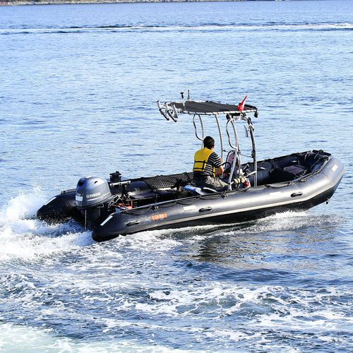 Надувная лодка c подвесным мотором - Pro OceanT  - Seamax Canada (Inflatable Boats) - полужесткая / с центральной консолью / с рулевой консолью