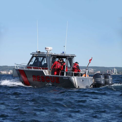 Профессиональный катер спасательное судно - 27’ Hard Top - Stanley Aluminum Boats - c подвесным мотором