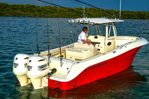 Открытый катер c подвесным мотором - 3000 CC - HydraSports Custom Boats - двухмоторный / для спортивной рыбалки / Т-образная верхняя часть