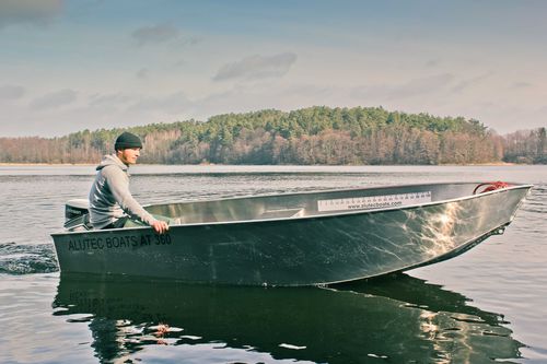 Судно для плавания в закрытых водах c подвесным мотором - AT-360 - ALUTEC BOATS - для спортивной рыбалки / макс. 4 человека