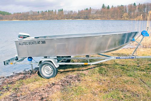 Судно для плавания в закрытых водах c подвесным мотором - AT-500  - ALUTEC BOATS - для спортивной рыбалки / макс. 6 человек