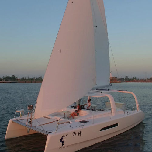 Катамаран - ROSELLA 36C - Fareast Boats - круизный / бушприт