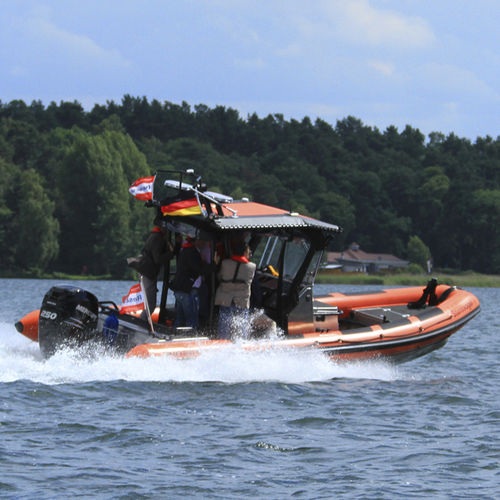Надувная лодка c подвесным мотором - A 7  - Alunaut OÜ - RIB / с центральной консолью / из алюминия