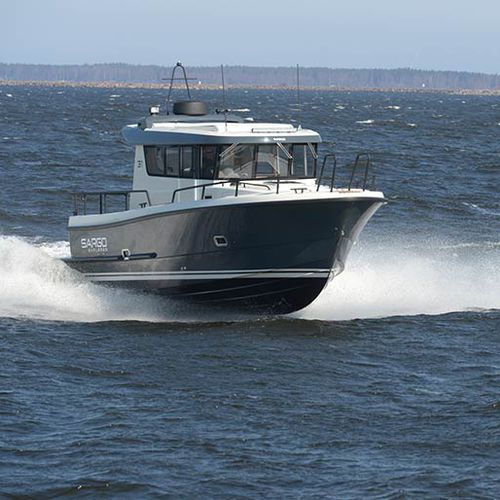 Быстроходный катер с внутренним мотором - 31  - SARGO BOATS / Sarins Batar Oy Ab - двухмоторный / хардтоп / 2 каюты