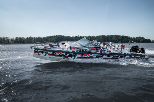 Быстроходный катер c подвесным мотором - 37 Spryder - Axopar Boats Oy - двухмоторный / открытый / быстрый