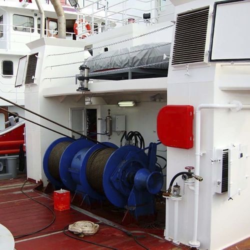 Лебедка для рыболовного судна - YMV CRANE AND WINCH SYSTEMS - траловая / с гидравлическим приводом / двойной барабан