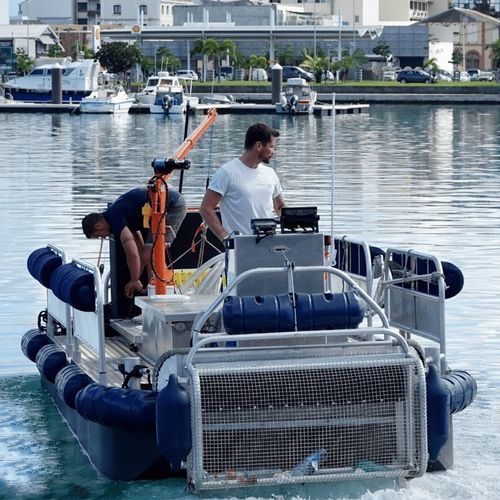 Профессиональный катер рабочая баржа - ECOBARGE - Multi-service - AZURETREND | ECOTANK | EMERGENSEA | MONAWA - баржа для сбора мусора / очистительная баржа / баржа для откачки сточных вод