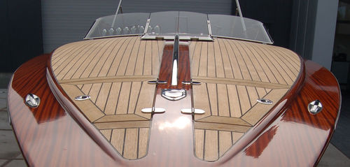Небольшой катер с внутренним мотором - WALTH 900 - Walth Boats - с двойной консолью / из дерева / традиционный