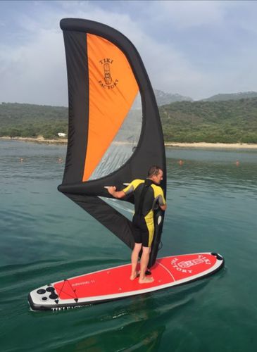 Надувная SUP-доска - AIRWIND 11 - TIKI FACTORY - универсальная / windSUP / для начинающих