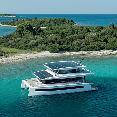 Моторная яхта катамаран - 60 Series - SILENT-YACHTS - круизная / с флайбриджем / электрическая