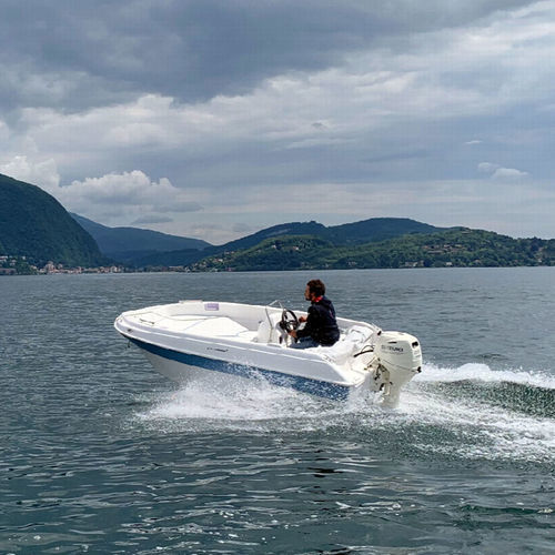 Открытый катер c подвесным мотором - 135sd - Compass Boats - с боковой консолью / макс. 4 человека / солнечная ванна