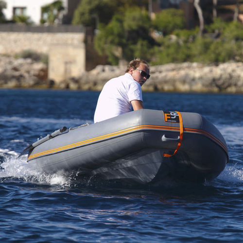 Надувная лодка c подвесным мотором - F-RIB 330 - F-RIB - полужесткая / складная / открытая
