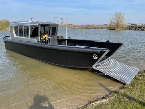 Профессиональный катер десантный катер - LCC 1000 - Tideman Boats BV - c подвесным мотором / из HDPE / буксировочный