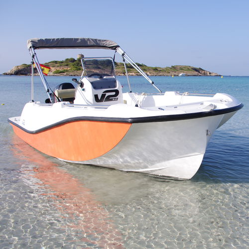 Открытый катер c подвесным мотором - 5.0  - V2 Boats - с центральной консолью / для водных лыж / спортивный