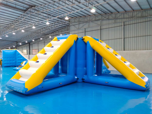 Оборудование для игр на воде горка - Hydrofun LTD - для базы отдыха / надувное