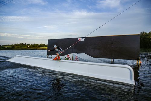 Плавучая рампа для вейкборда - Snow & Wakeboard Solutions LLC