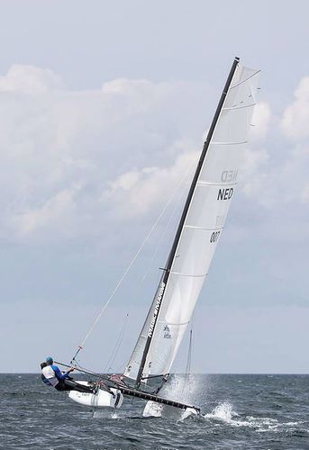 Спортивный катамаран для регаты - Mystere ESPADON 18 - Voile Sansoucy - двухместный / Формула 18