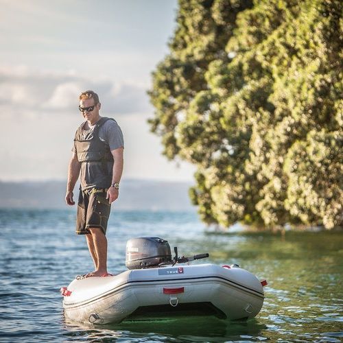 Надувная лодка катамаран - NAVIGATOR  - True Kit Inflatables - c подвесным мотором / складная / открытая