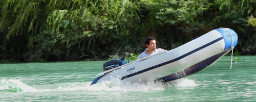 Надувная лодка c подвесным мотором - Outboard Group Motors - макс. 4 человека / 6 мест / макс. 7 человек