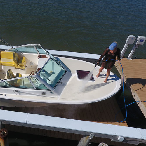 Очиститель под высоким давлением для катера - Way Kleen - No Profile Boat Lifts - для морской воды / установленный на палубе / с электродвигателем