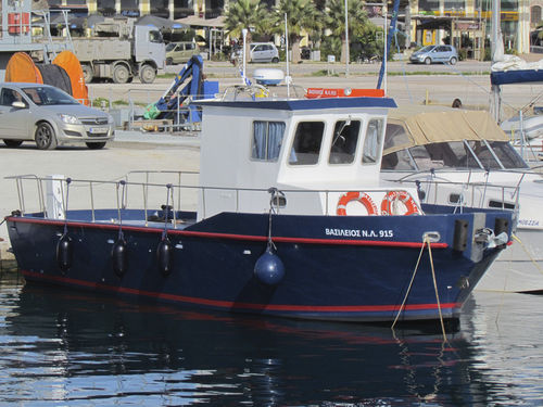 Профессиональный катер судно против загрязнения - Seaguardian 9/10 - New Naval Ltd. - с внутренним мотором / стеклопластик