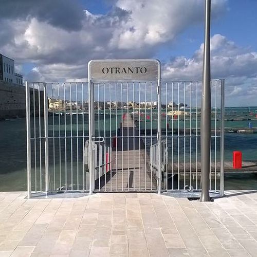 Портал для понтона - PORTALE DI ACCESSO - Nuova Metalmeccanica srl - marine division