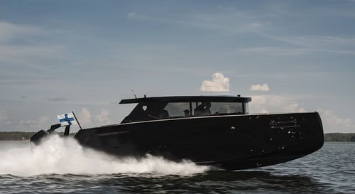 Быстроходный катер c подвесным мотором - BY40SC OB - Brizo Yachts - двухмоторный / хардтоп / традиционный
