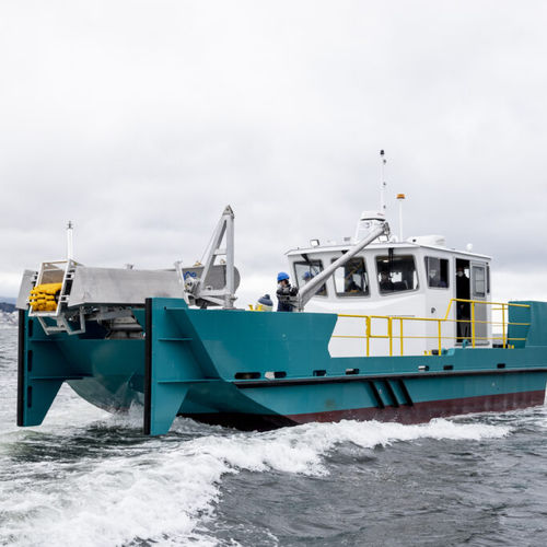 Профессиональный катер судно для сбора нефтяных разливов - AWB.OSRV 12 - AISTER ALUMINIUM SHIPYARD - с внутренним мотором / из алюминия