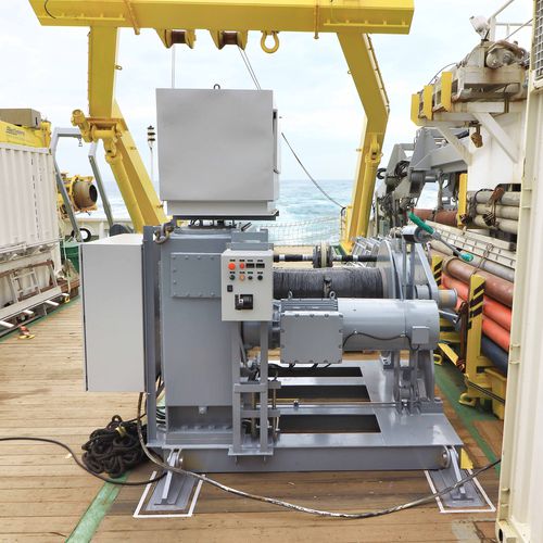 Лебедка для судна - DMT MARINE EQUIPMENT SA - для причаливания / с электродвигателем / простой барабан