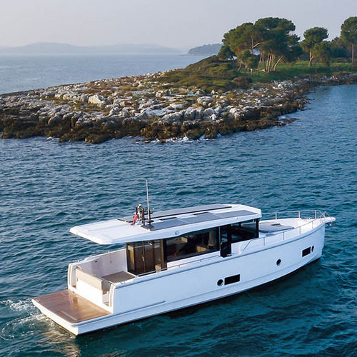 Быстроходный катер с внутренним мотором - 44 coupe - Seafaring Yachts - двухмоторный / хардтоп / круизный