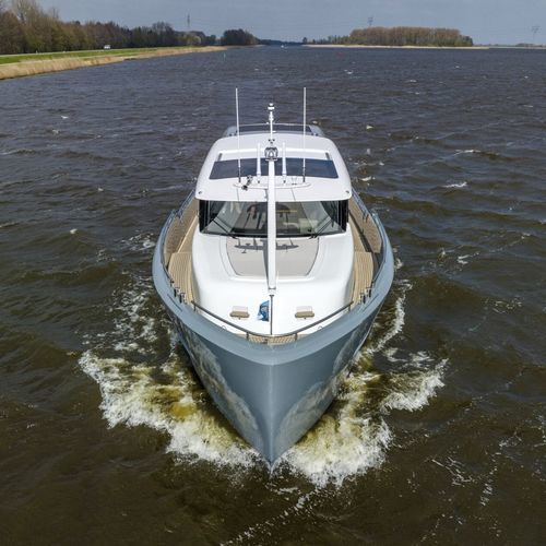 Круизная моторная яхта - Altena 54 NG - Trimm Design BV - с рулевой рубкой / 3 каюты